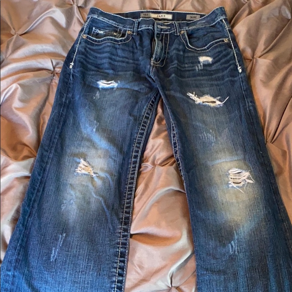 Men’s Buckle Jeans - Picture 2 of 3
